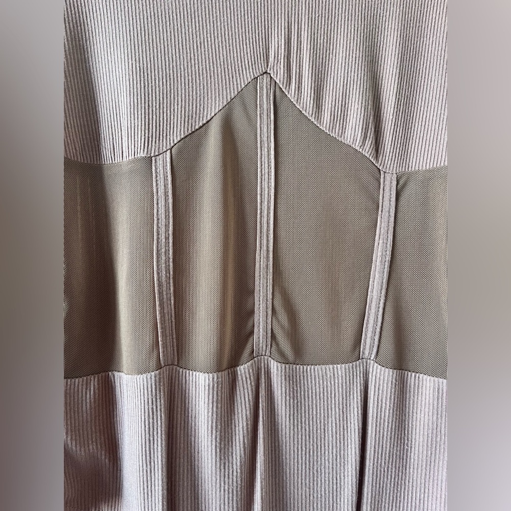 Bodysuit - Picture 3 of 4